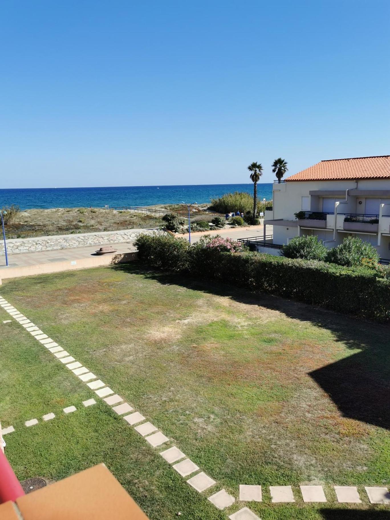 Apartamento Rue De Corfou Les Grenadines Sainte-Marie-la-Mer Exterior foto