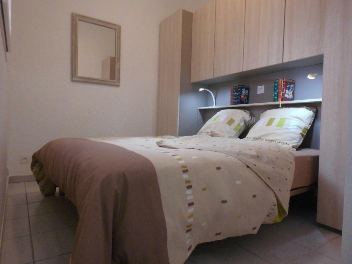 Apartamento Rue De Corfou Les Grenadines Sainte-Marie-la-Mer Exterior foto